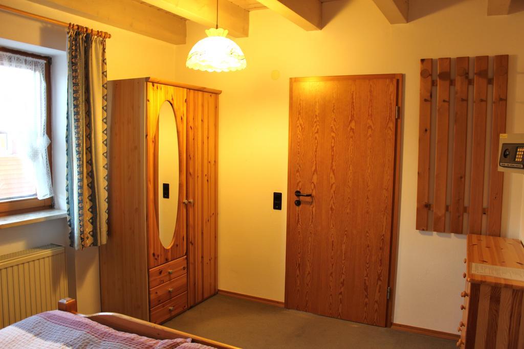 Bodenseegaestehaus ウールディンゲン・ミュールホーフェン 部屋 写真