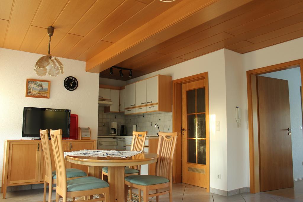 Bodenseegaestehaus ウールディンゲン・ミュールホーフェン 部屋 写真